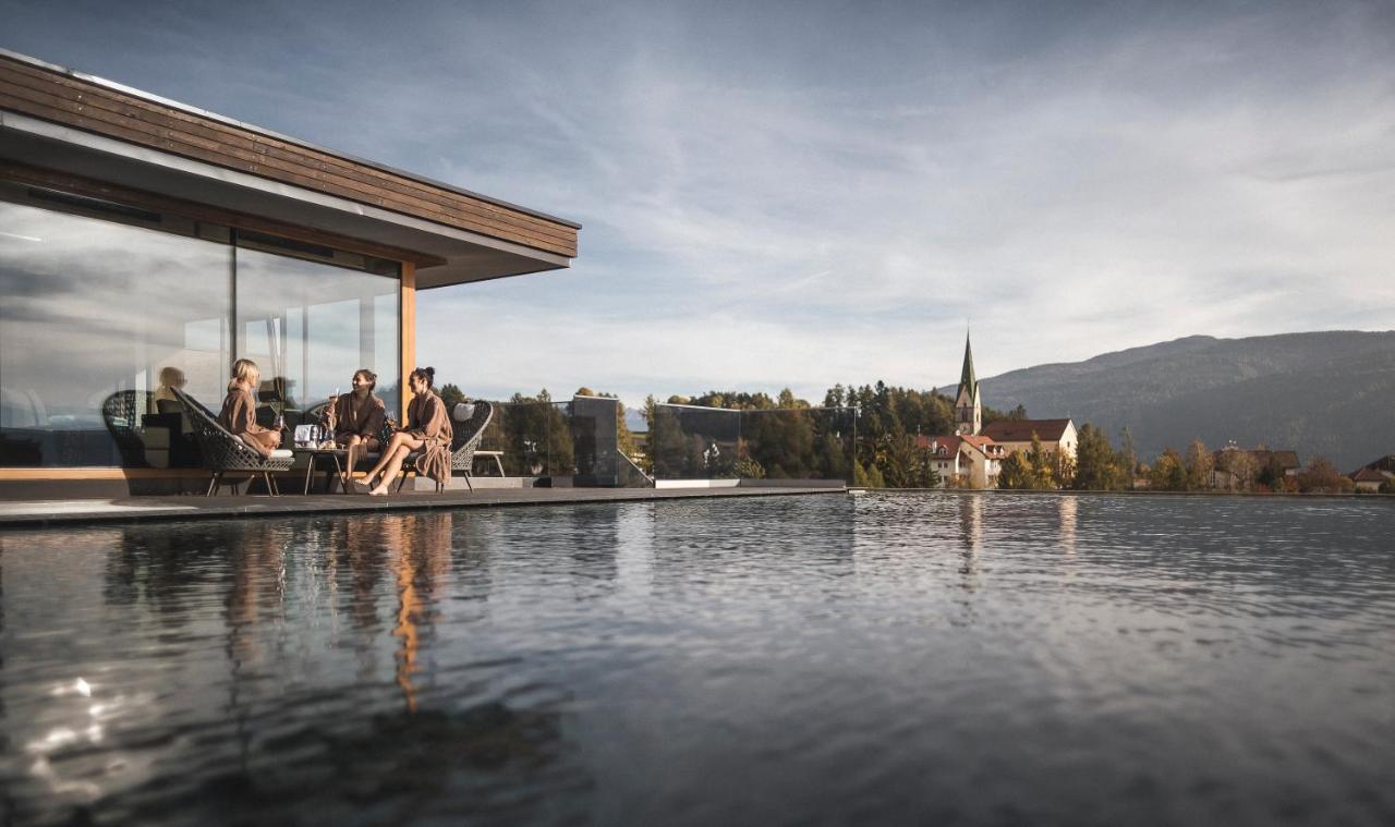 Terentnerhof 4*S Active & Lifestyle Hotel Terento Esterno foto